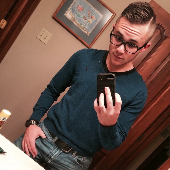 Meet your Posher, Zach - Picture 1 of 1